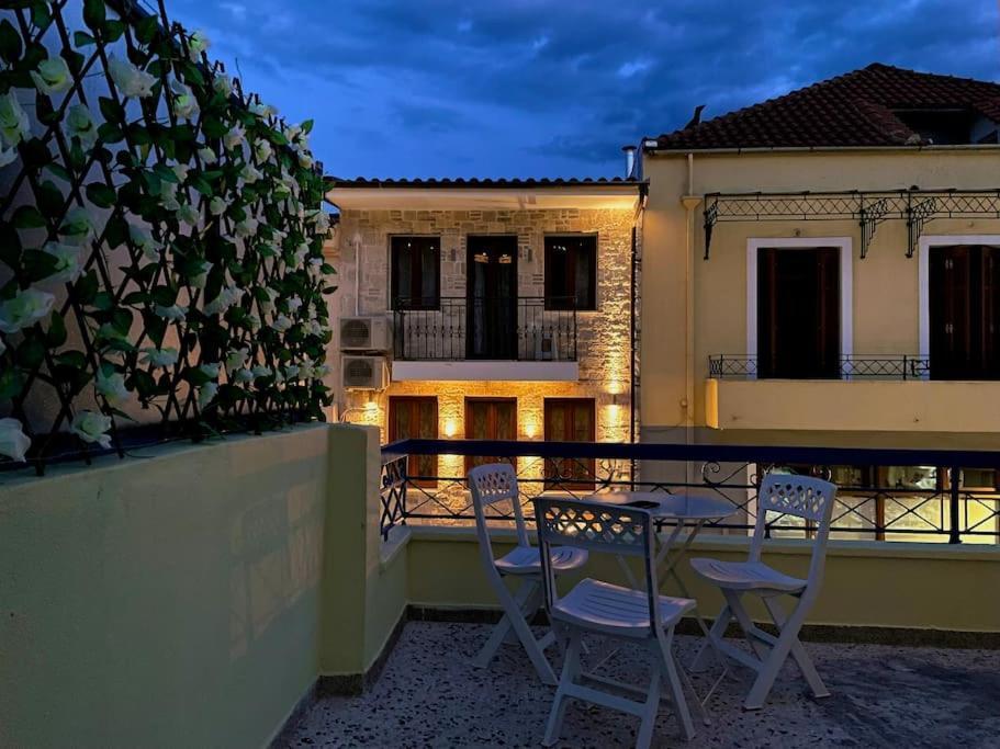 Nafpaktian Port House Apartment Nafpaktos Екстериор снимка