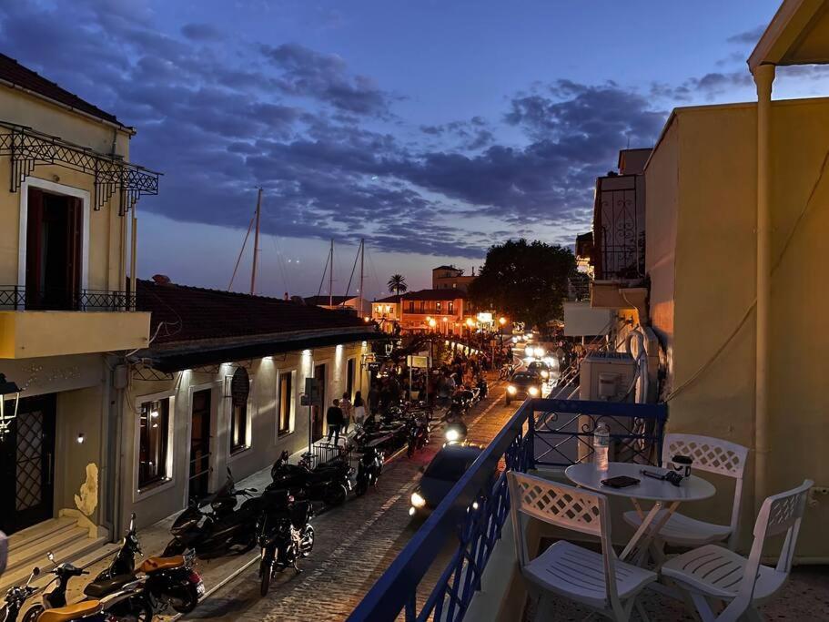 Nafpaktian Port House Apartment Nafpaktos Екстериор снимка
