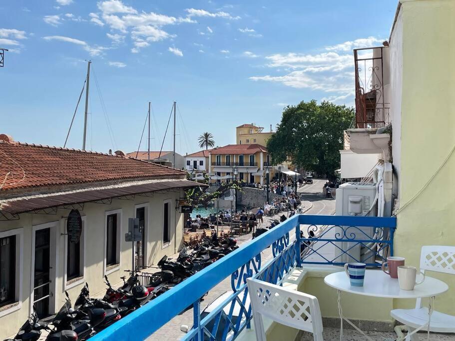 Nafpaktian Port House Apartment Nafpaktos Екстериор снимка